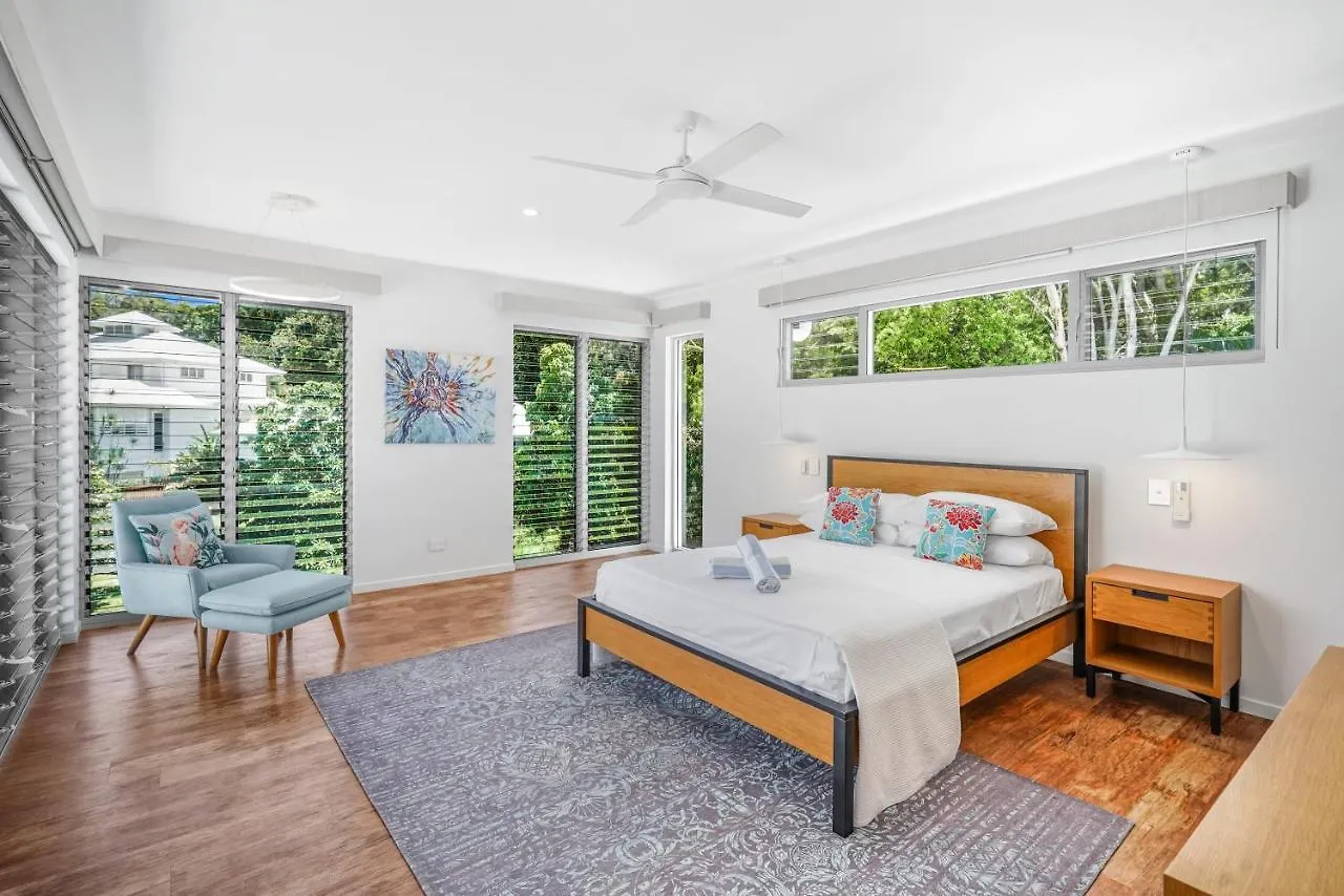 Holiday home Belle Escapes Tranquil Waters Luxury Home Palm Cove Australia