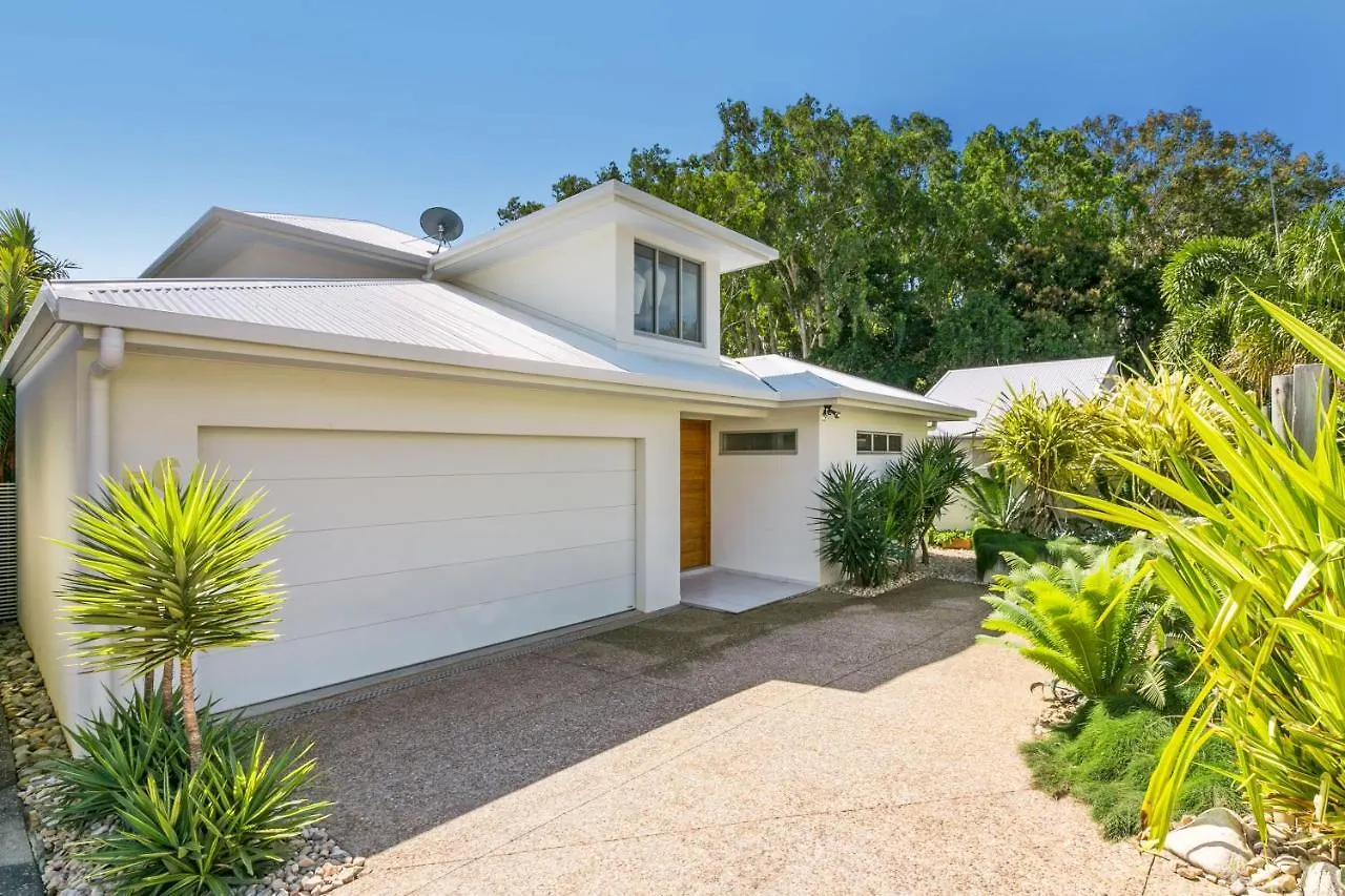 Holiday home Belle Escapes Tranquil Waters Luxury Home Palm Cove
