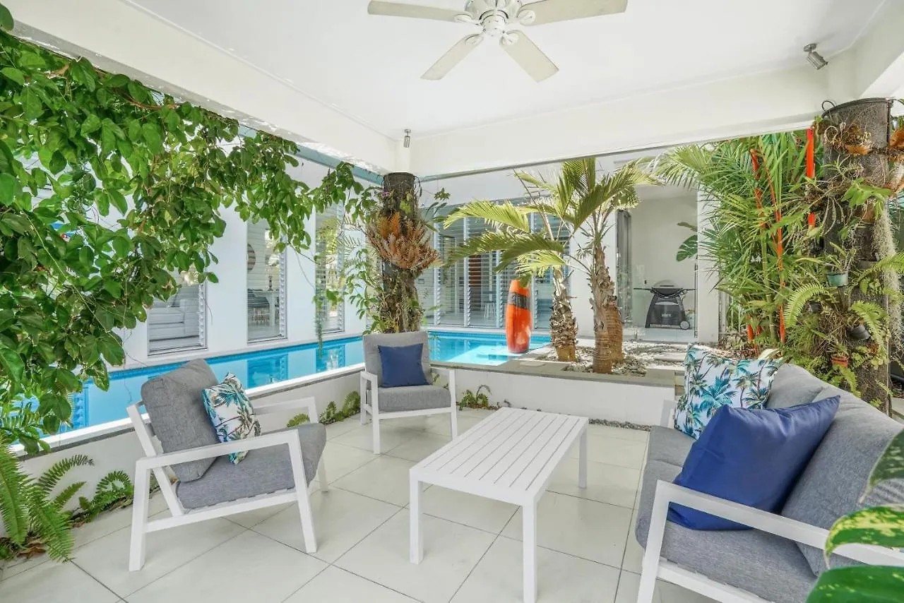 Belle Escapes Tranquil Waters Luxury Home Palm Cove Australia