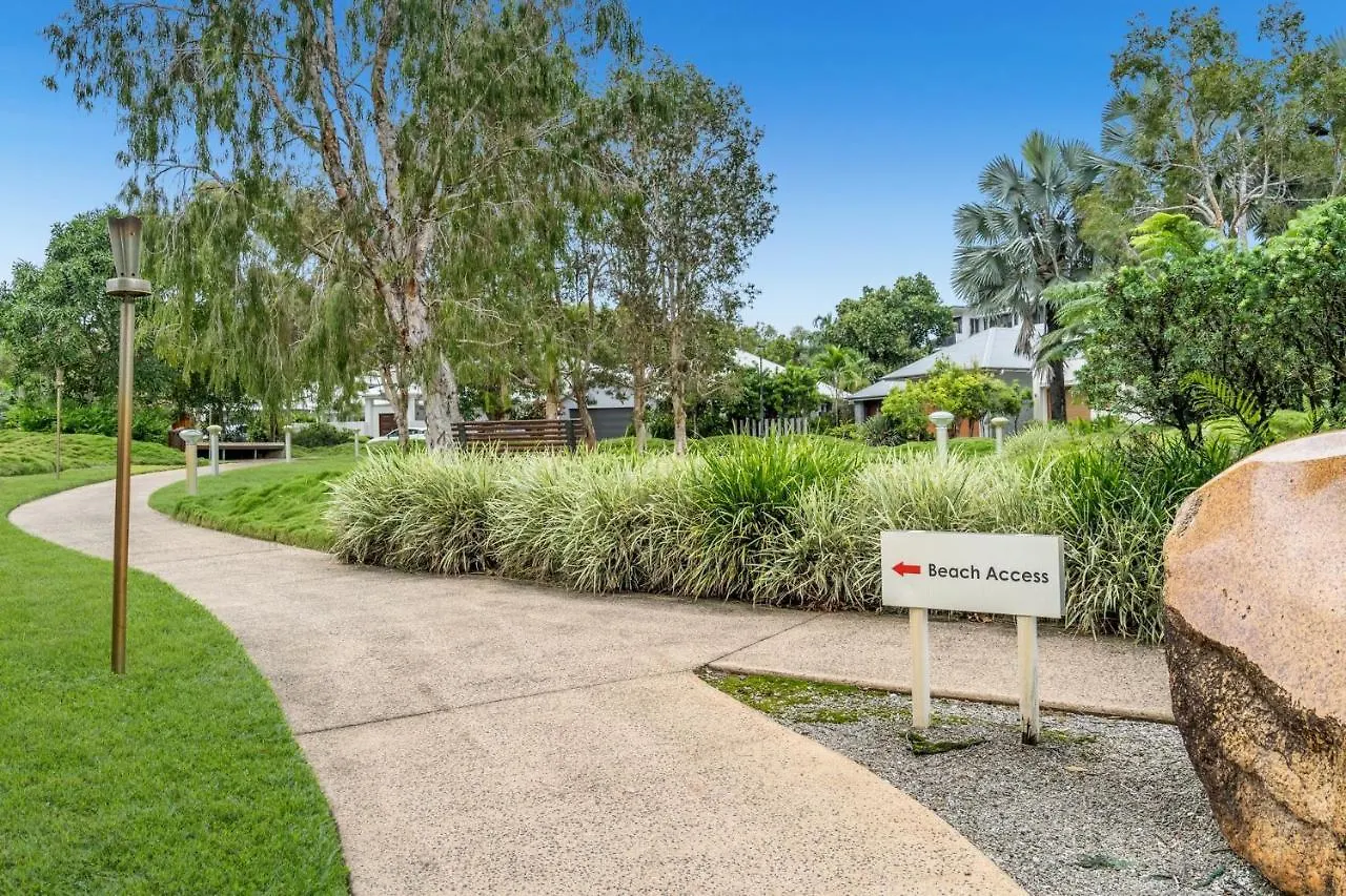 Belle Escapes Tranquil Waters Luxury Home Palm Cove Australia