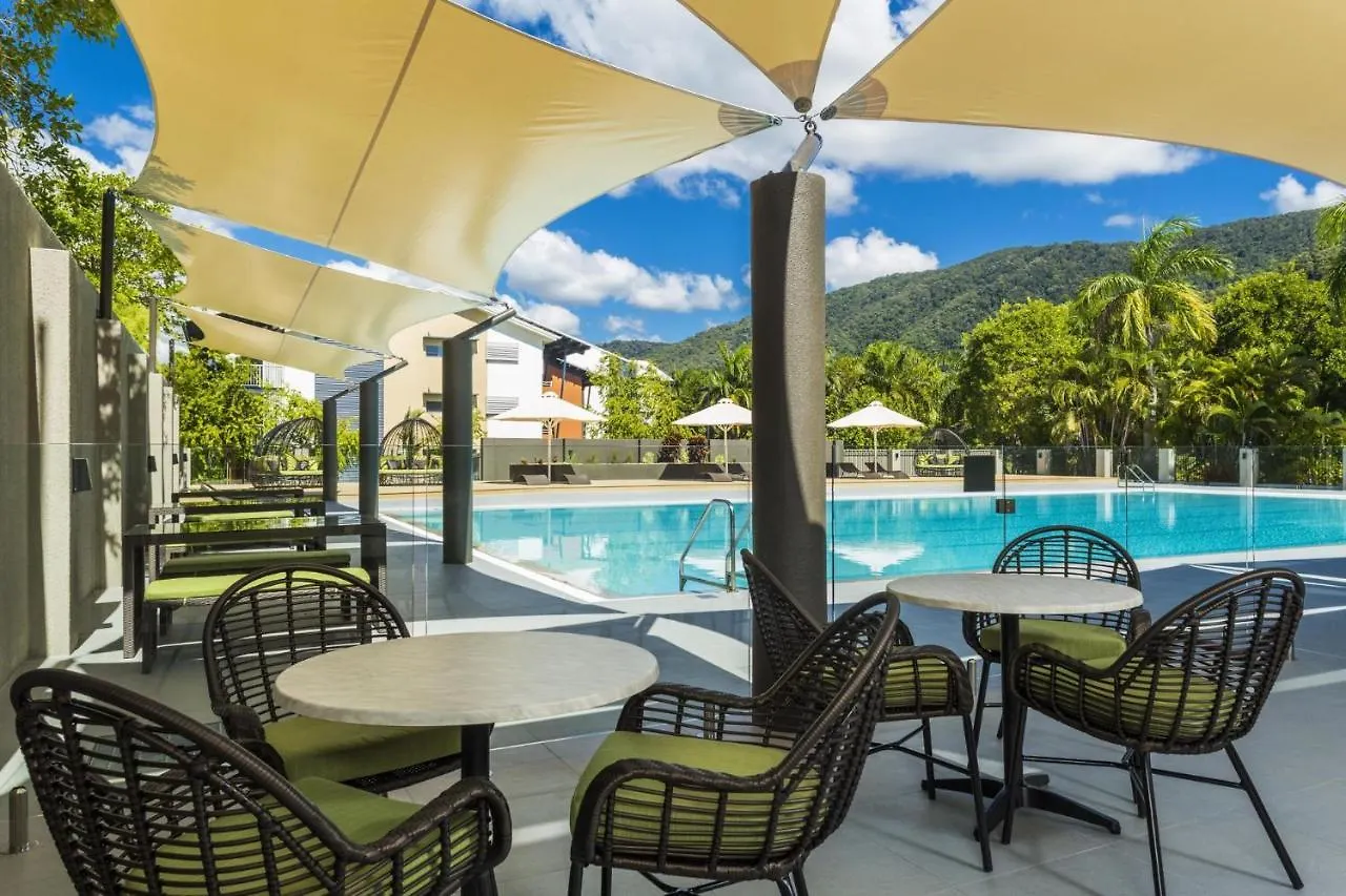 Holiday home Belle Escapes Tranquil Waters Luxury Home Palm Cove Australia